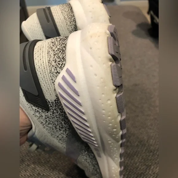 Brooks Women’s Ariel GTS 24 Shoes - Picture 13 of 16